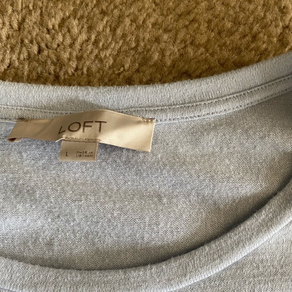 Top - Picture 2 of 3